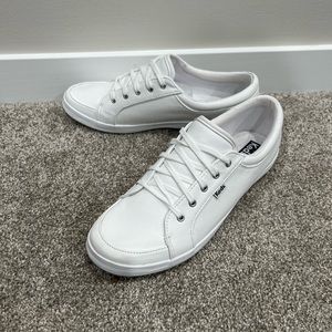 NWOT Women’s White Leather Keds